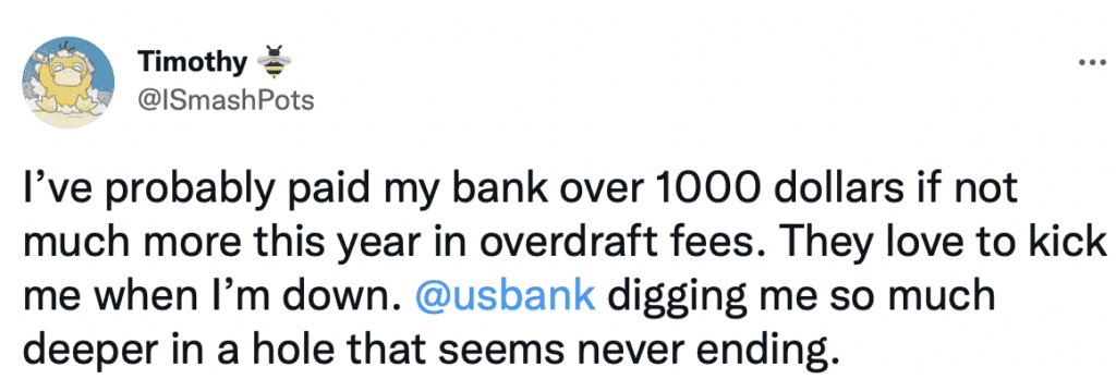 tweet complaining about high overdraft fees from U.S. Bank